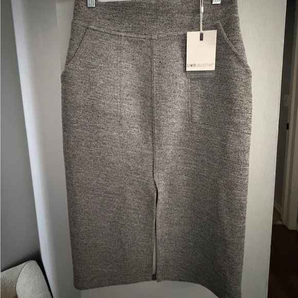 C/MEO Collective Dresses & Skirts - NWT C/MEO Collective Gray Skirt - never worn the inside tag see pics-